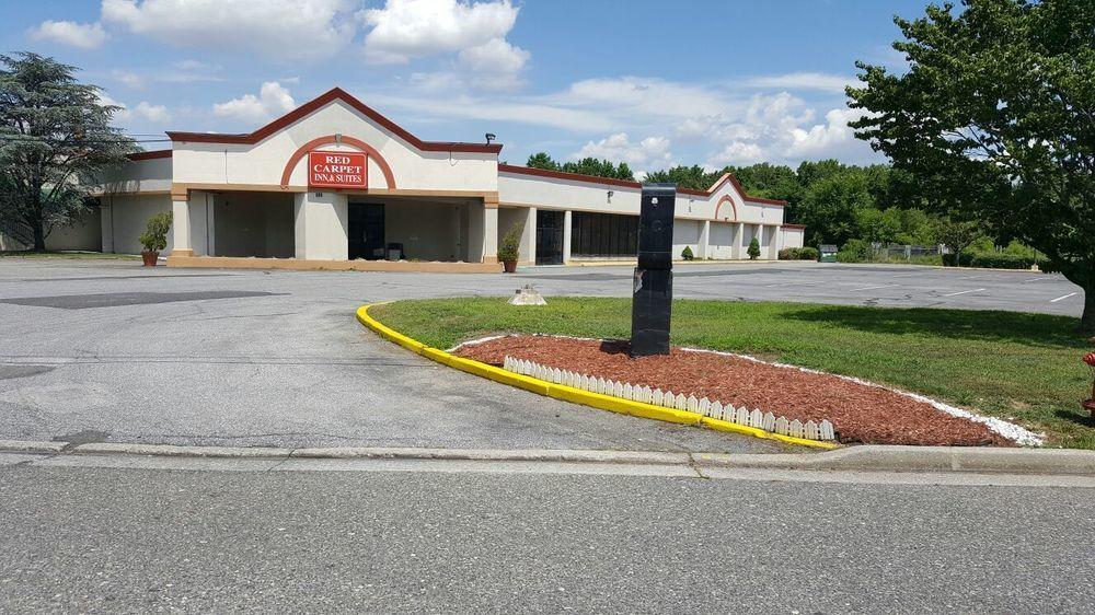Red Carpet Inn & Suites Carneys Point/Wilmington Экстерьер фото