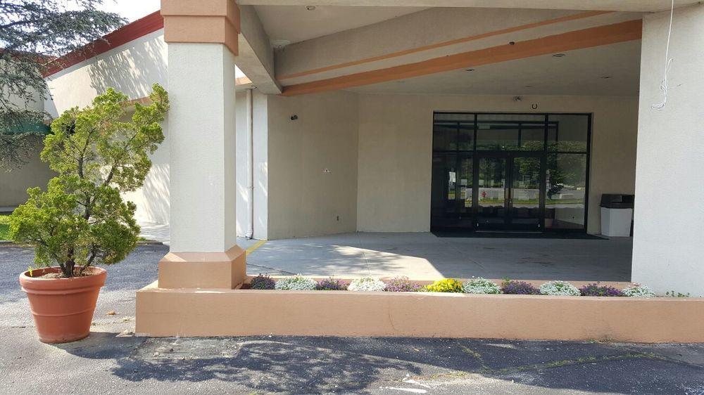 Red Carpet Inn & Suites Carneys Point/Wilmington Экстерьер фото
