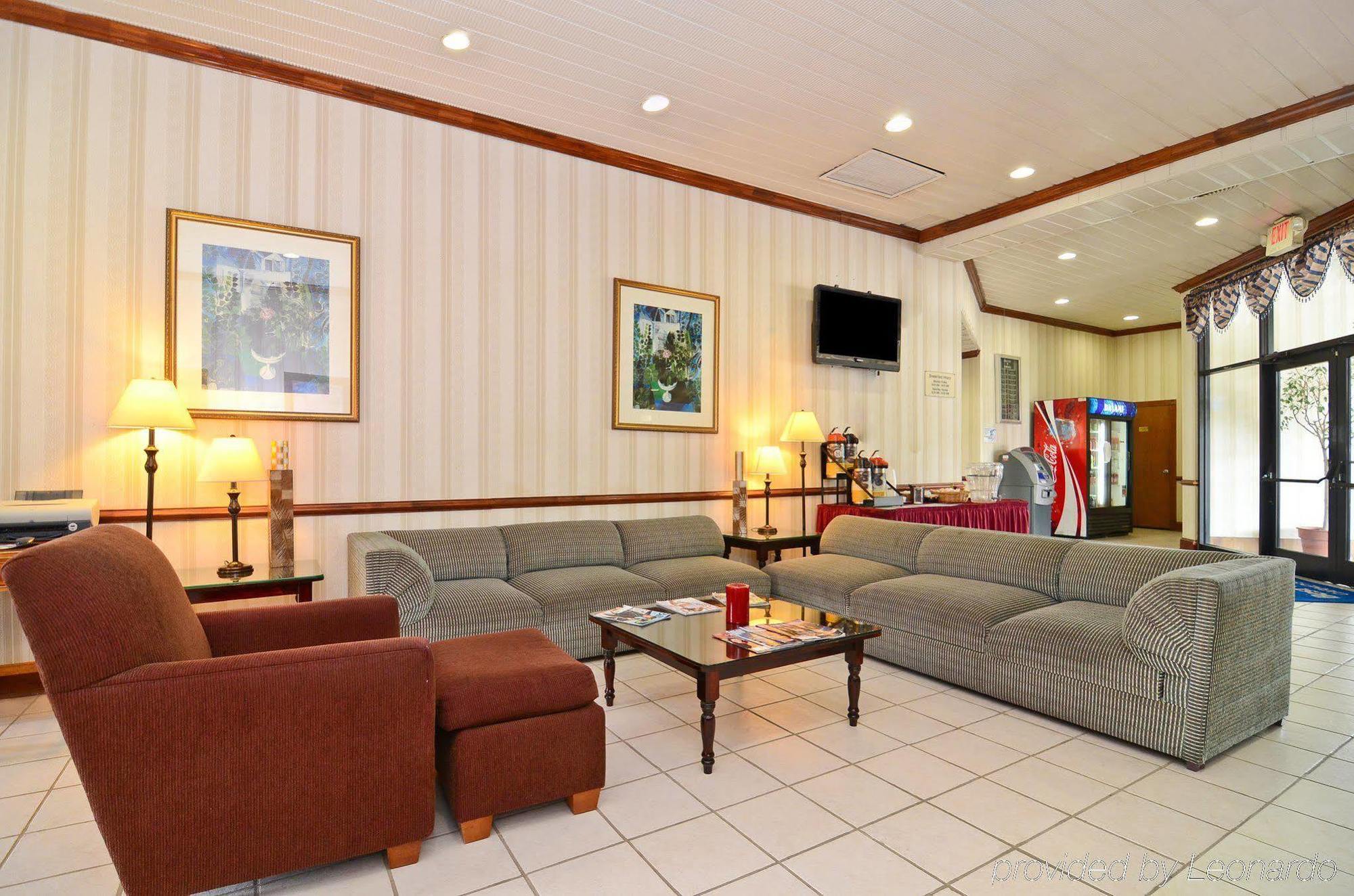 Red Carpet Inn & Suites Carneys Point/Wilmington Экстерьер фото